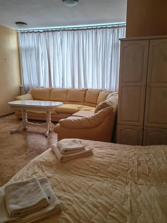 Хотел Тримата Мускетари 0*, Warna Bulgarien