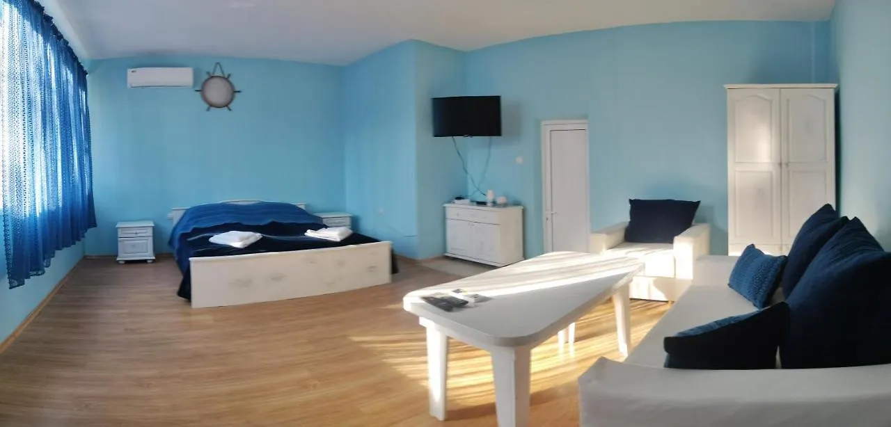 Hotel Хотел Тримата Мускетари